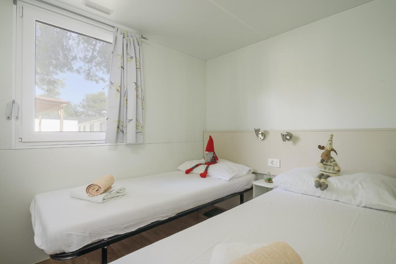 סגט ווראנייצה Salve Croatia Mobile Homes In Amadria Park Trogir מראה חיצוני תמונה
