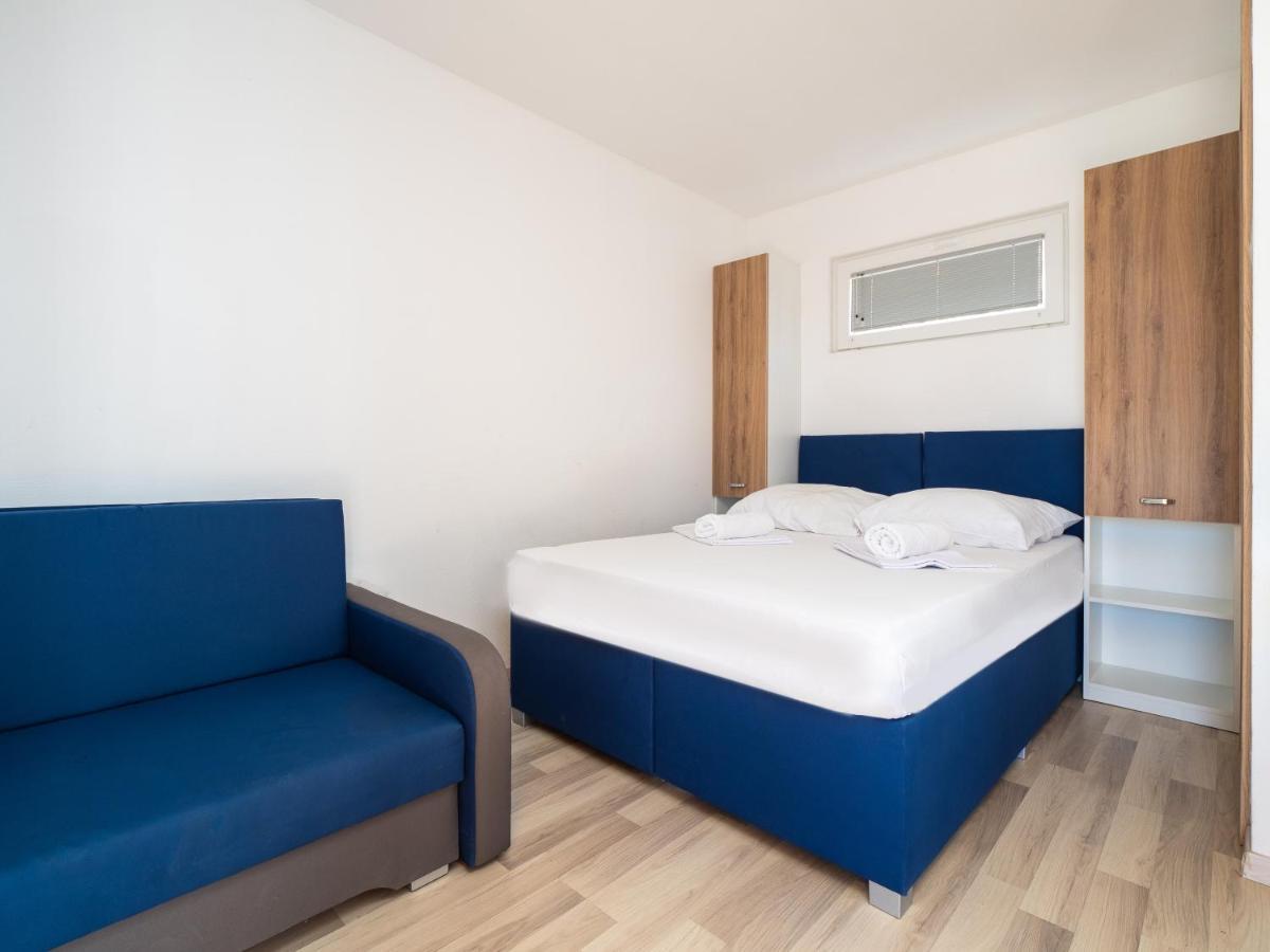 סגט ווראנייצה Salve Croatia Mobile Homes In Amadria Park Trogir מראה חיצוני תמונה